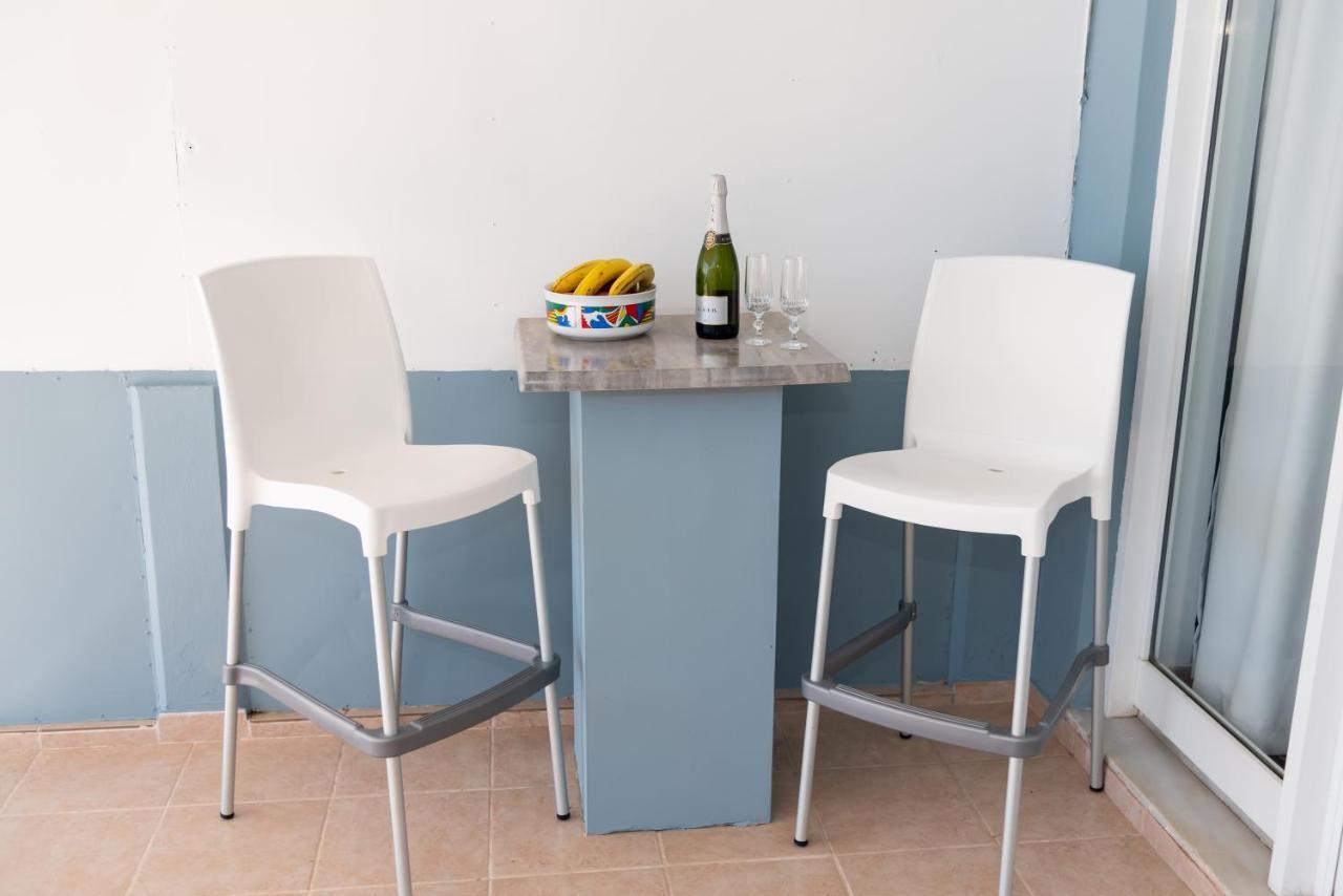 Panos Apartament *