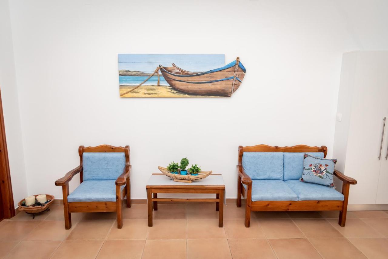 Apartament Panos *